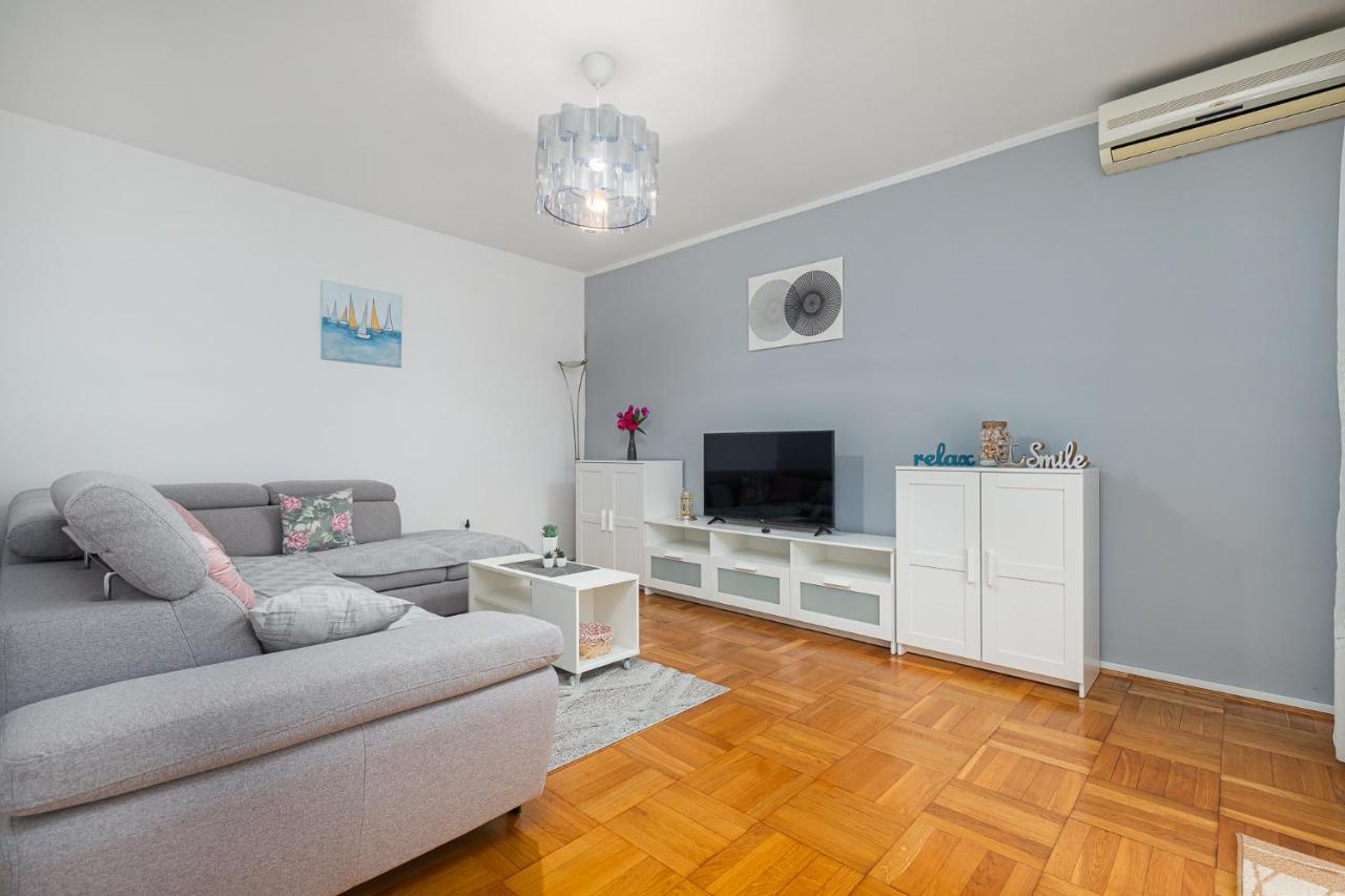 Ferienwohnung Dea B4+1 Poreč Exterior foto