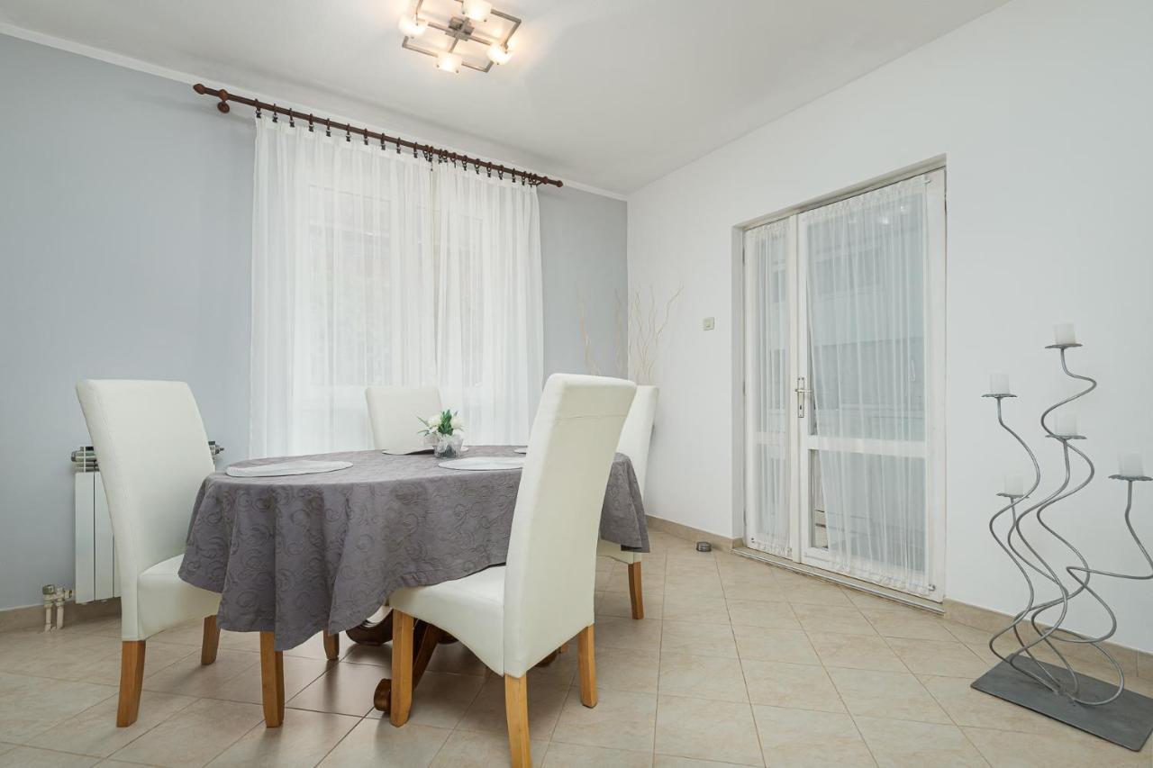 Ferienwohnung Dea B4+1 Poreč Exterior foto