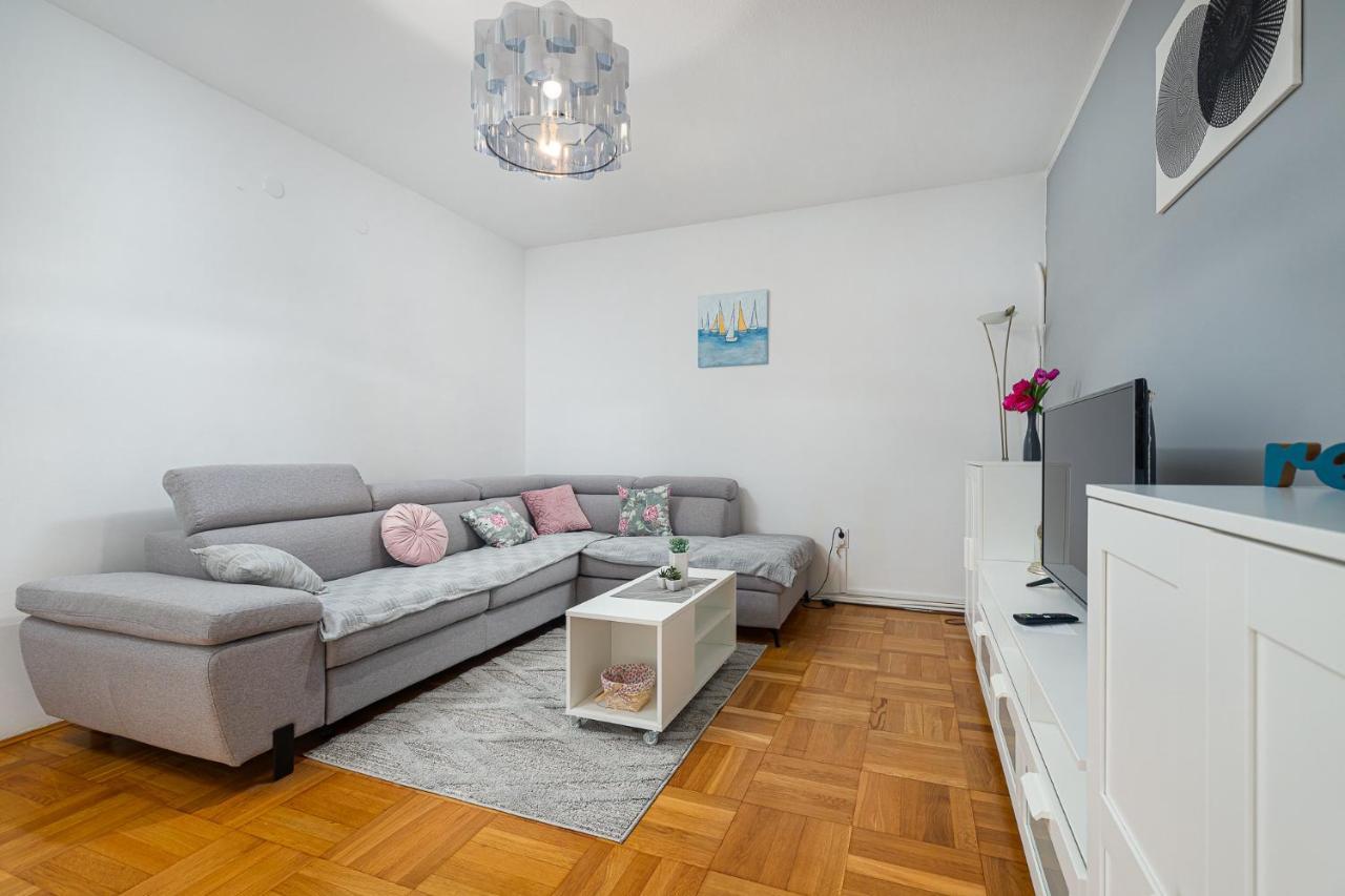 Ferienwohnung Dea B4+1 Poreč Exterior foto
