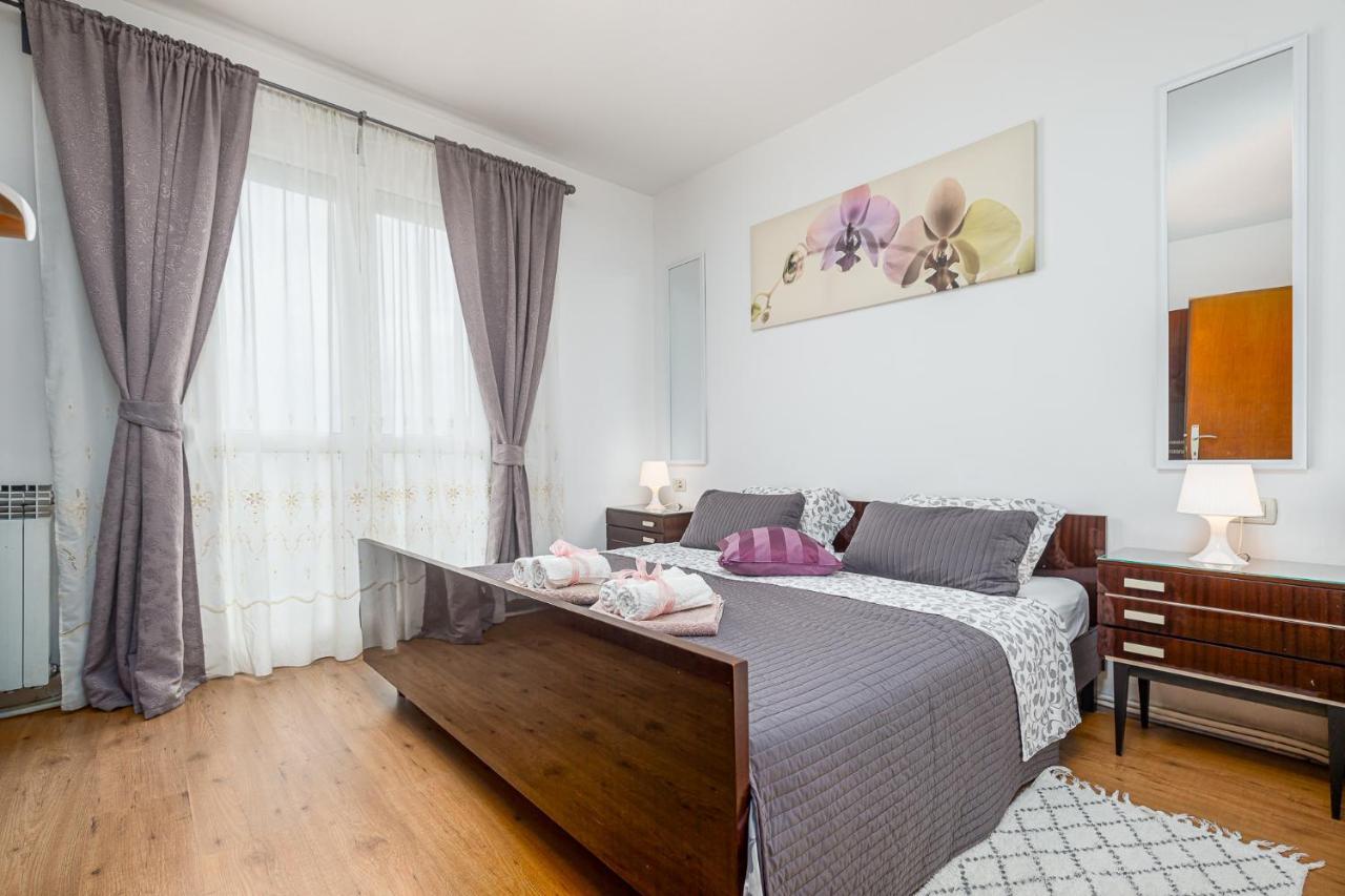 Ferienwohnung Dea B4+1 Poreč Exterior foto